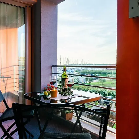 App - 1 Apartman Novigrad Istria Kültér fotó