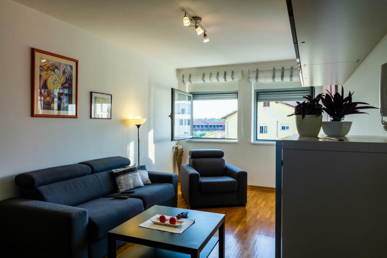 Apartment App - 1